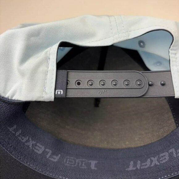 New Travis Mathew Hilo Hills SnapBack Flexfit Tech 110 Hat MSRP $39.95 NWT - Picture 7 of 14